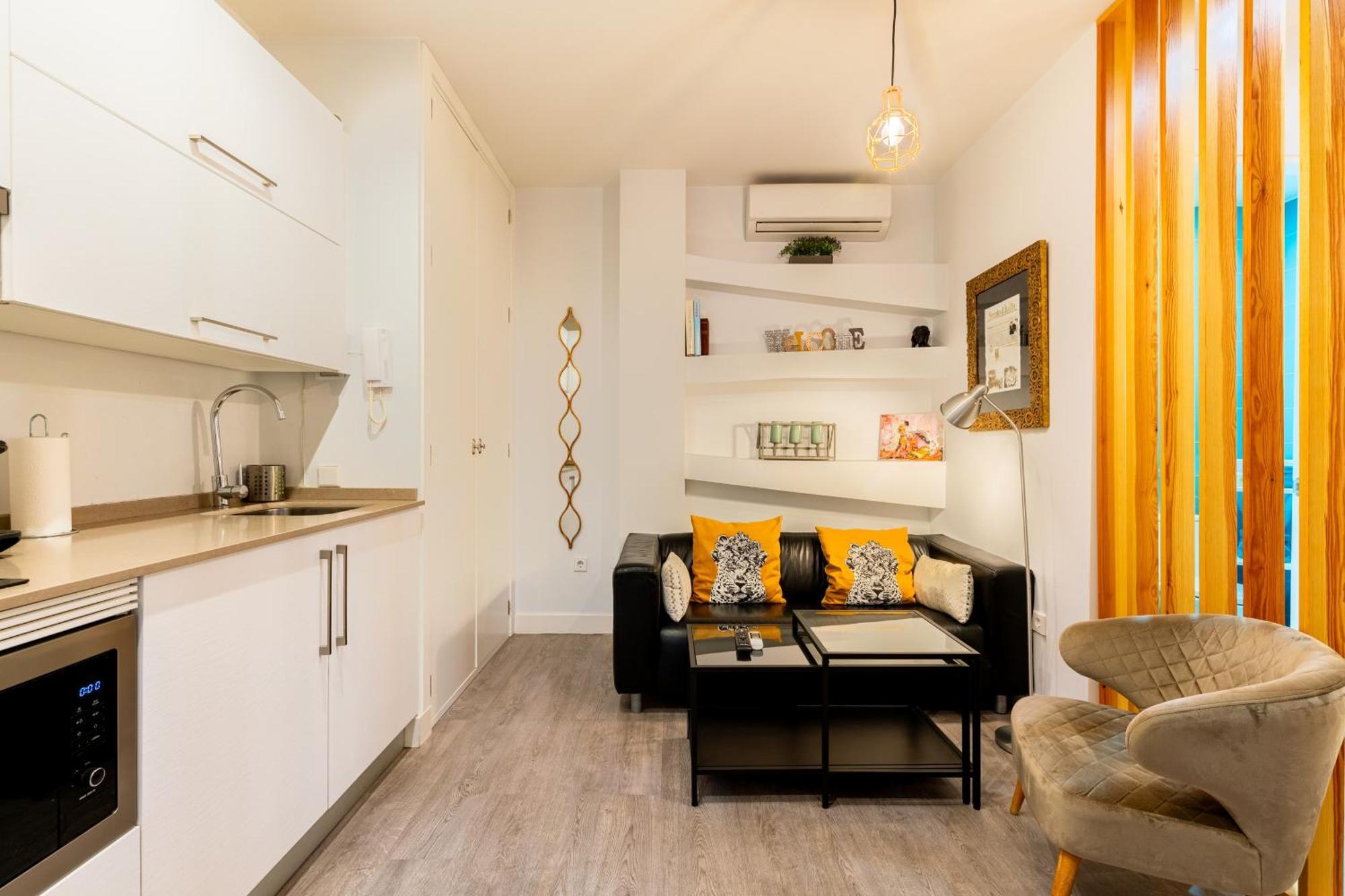 Estudio En Pleno Centro De Sevilla By Msholidays Luaran gambar